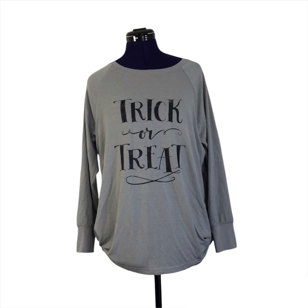 Gray “Trick or Treat” Halloween Long Sleeve Top
